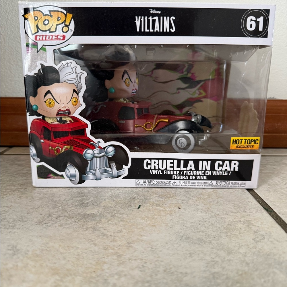 POP Ride! Disney Villains Cruella Driving Red Car Vinyl Figure